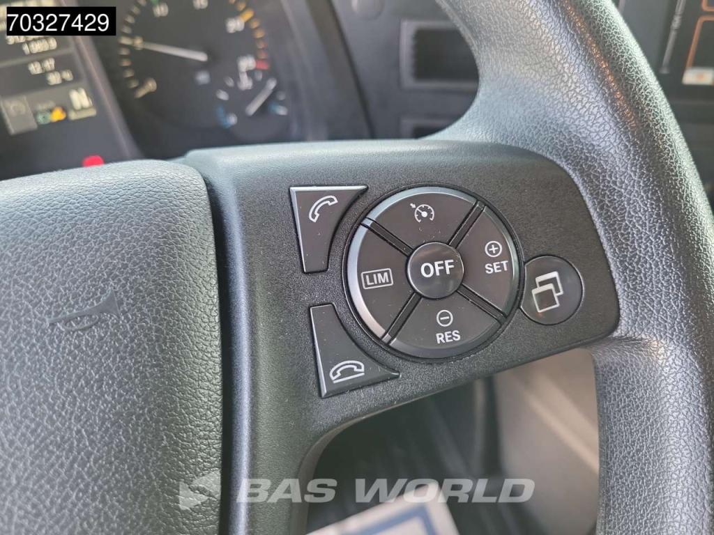 Mercedes-Benz Actros 1851 4X2 BigSpace 2x Tanks Standklima Foto 26