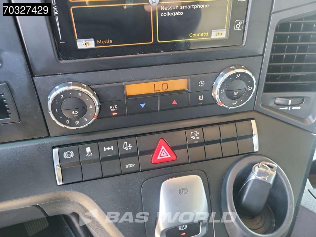 Mercedes Actros 1851 4X2 BigSpace 2x Tanks Standklima Foto 20