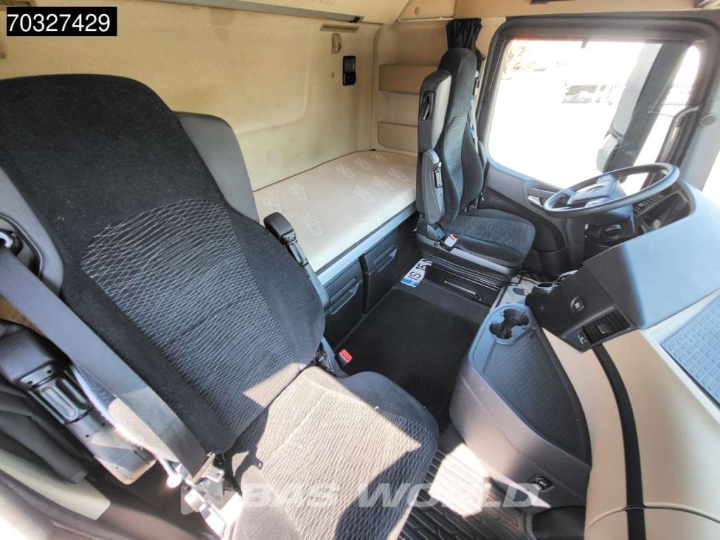 Mercedes Actros 1851 4X2 BigSpace 2x Tanks Standklima Foto 30