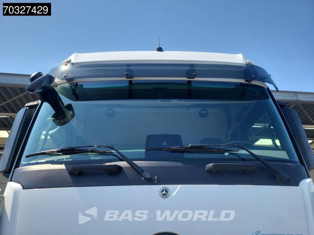 Mercedes Actros 1851 4X2 BigSpace 2x Tanks Standklima Foto 9