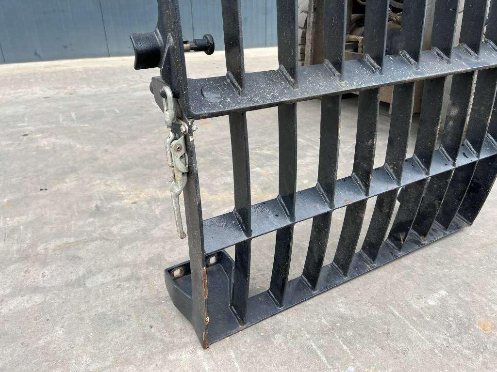Caterpillar M313D / M315D / M316D / M318D / M322D / M325D Foto 4