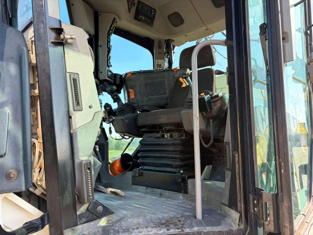 Caterpillar 120M2 Foto 25