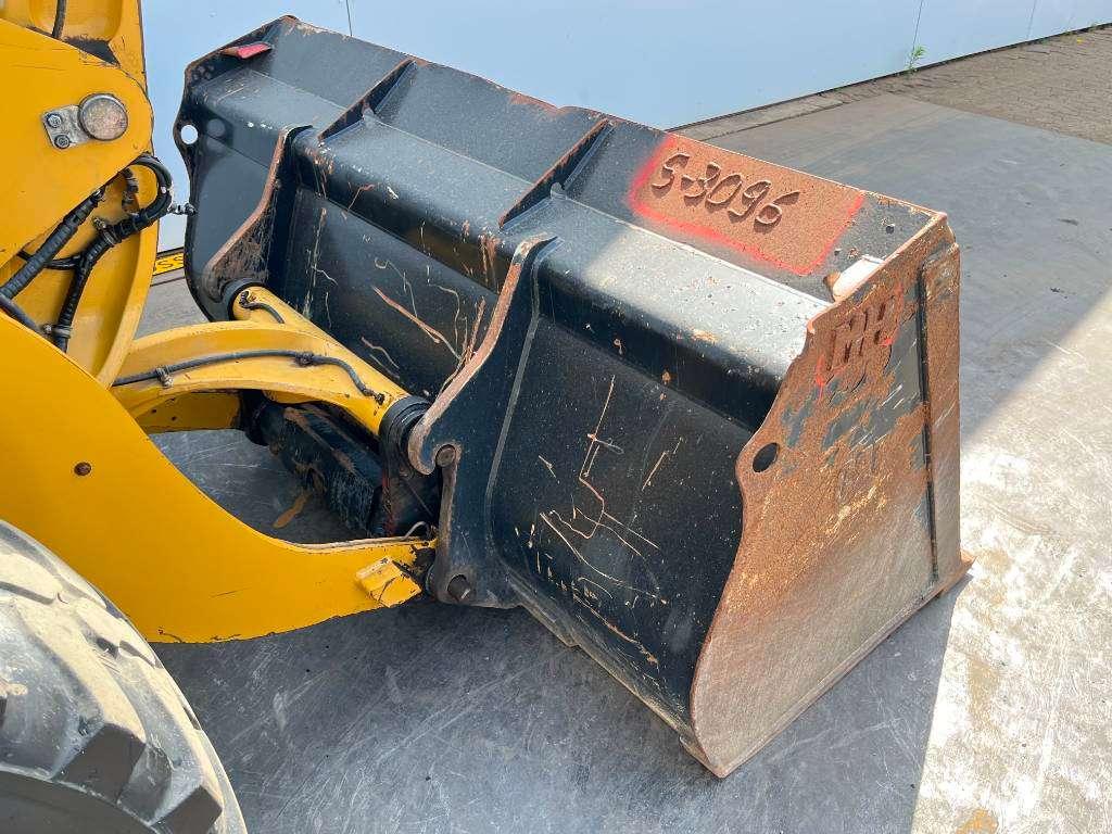 Caterpillar 908M - Bucket + Forks / Automatic Greasing Foto 15