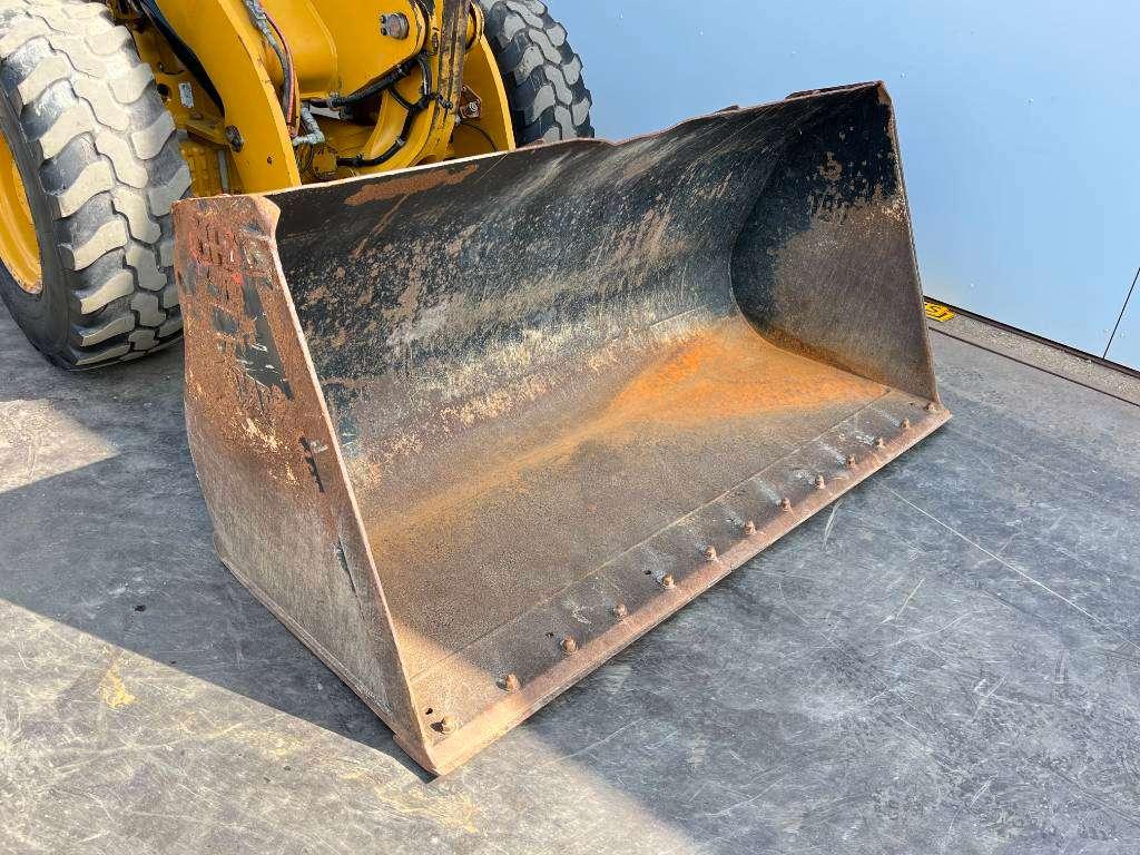 Caterpillar 908M - Bucket + Forks / Automatic Greasing Foto 16