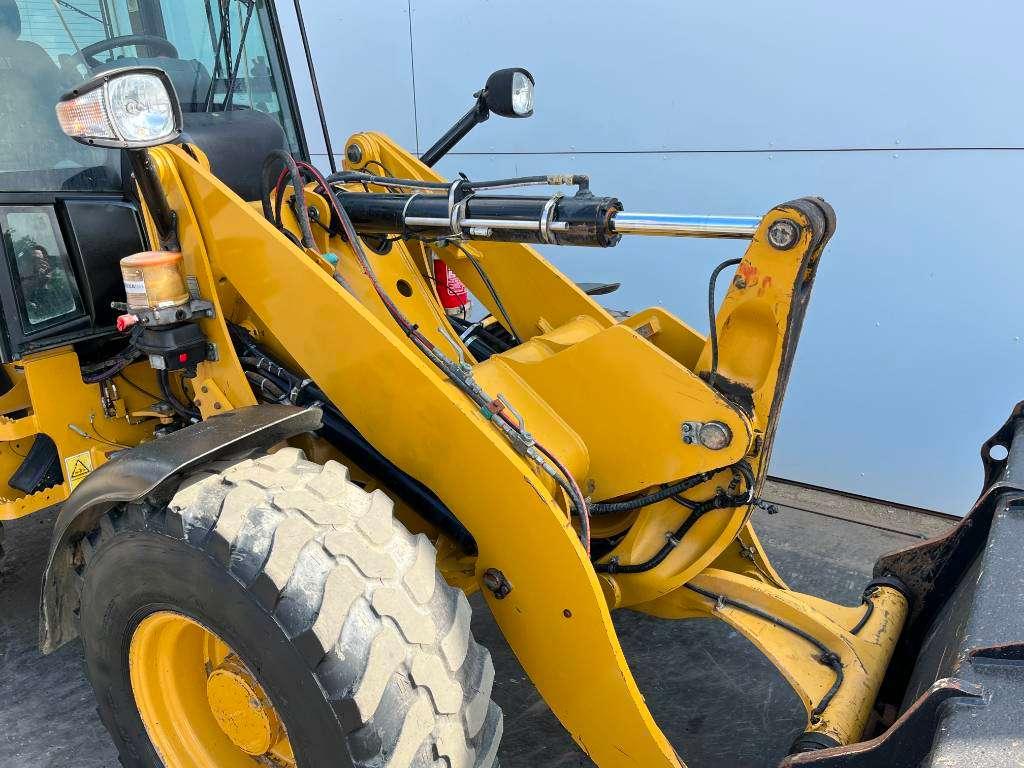 Caterpillar 908M - Bucket + Forks / Automatic Greasing Foto 18