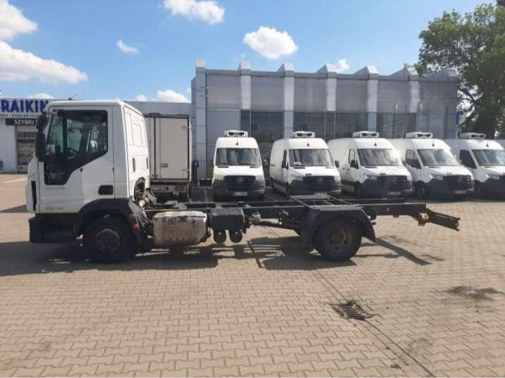 Iveco EUROCARGO 100E19 Foto 2