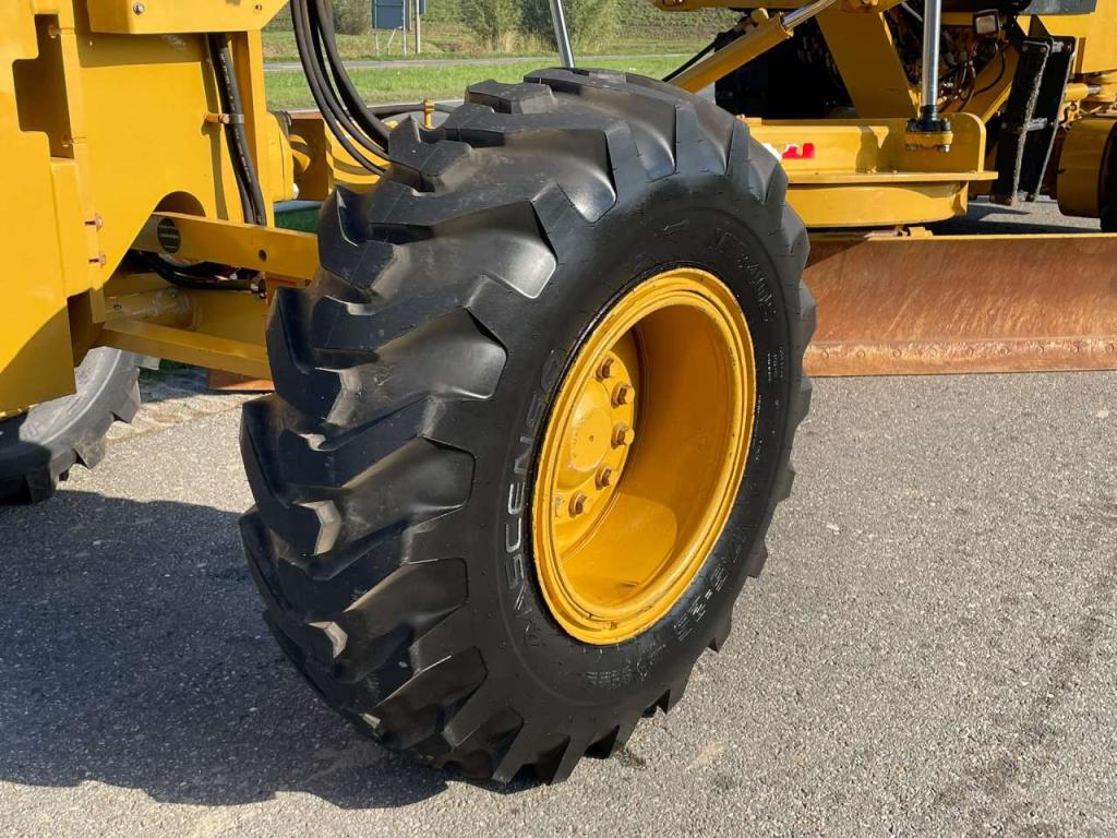 Caterpillar 140k Foto 10