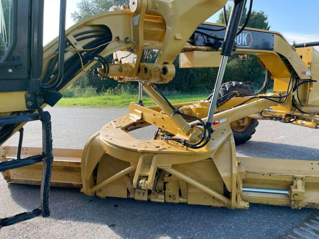 Caterpillar 140k Foto 28