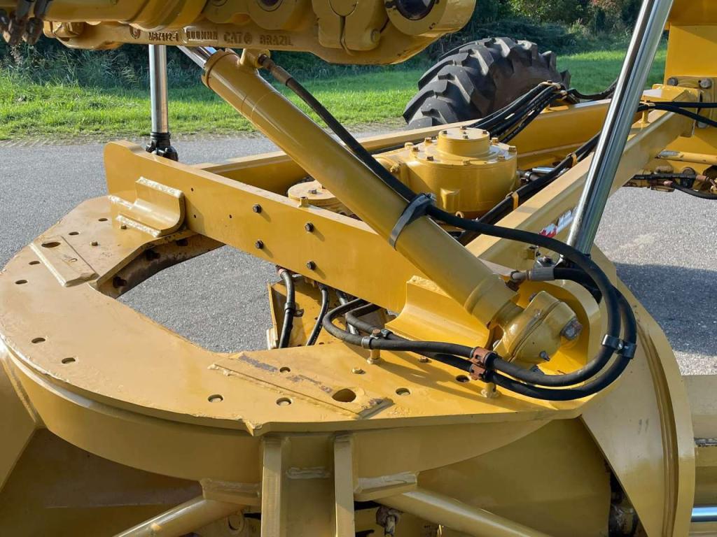 Caterpillar 140k Foto 30