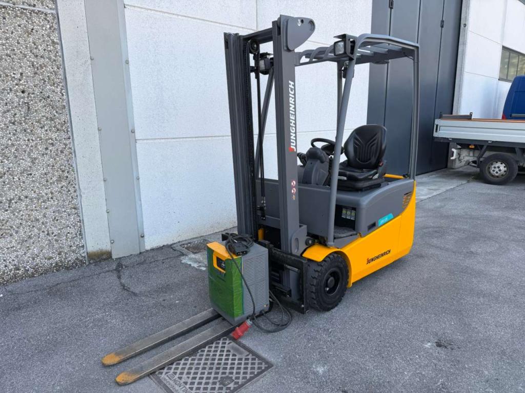 Jungheinrich EFG 115 Foto 2