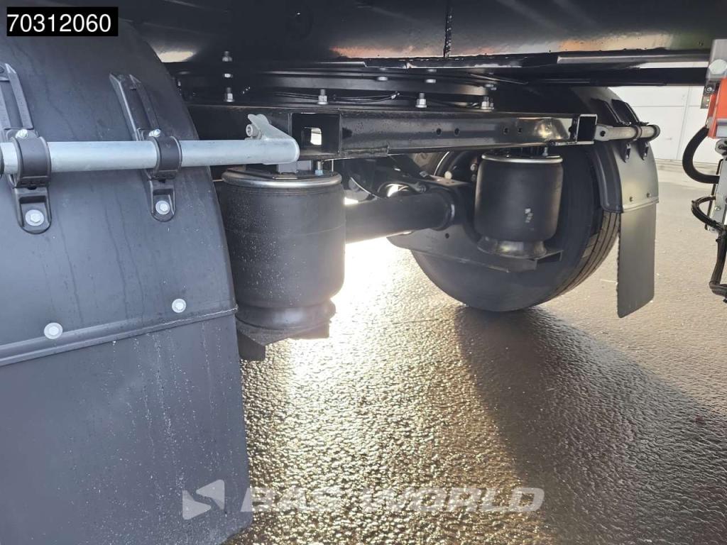 System Trailers LPRS18 NEW Taiilgate Lift+Steeringaxle Hardwood floor SAF Foto 26
