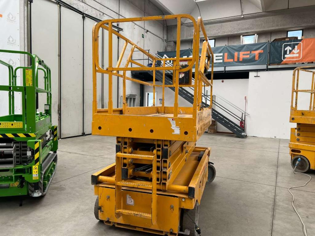 Haulotte Compact 12 Foto 4