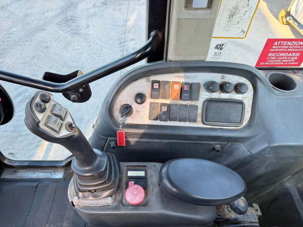 JCB TM 310 AGRI Foto 8