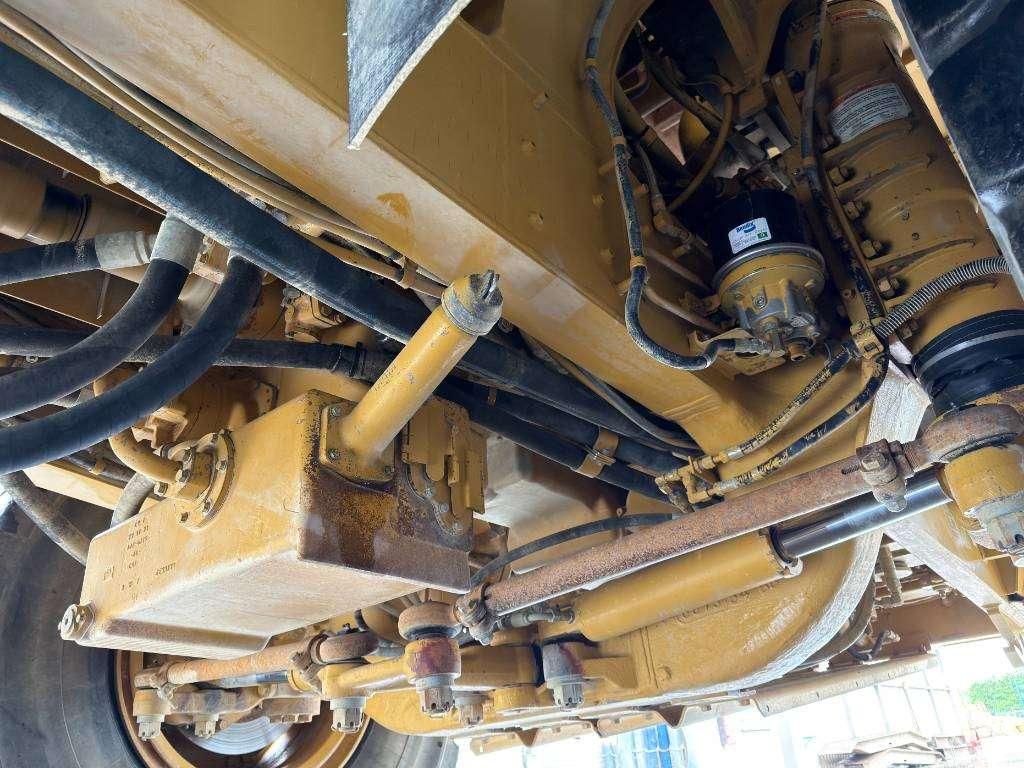 Caterpillar 775E Foto 23