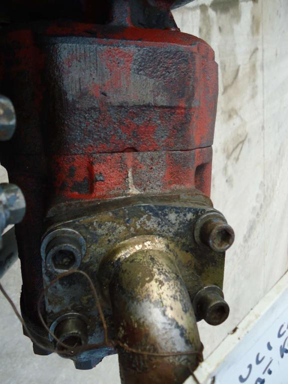 Pompa idraulica per Fiat Kobelco W270 Foto 3
