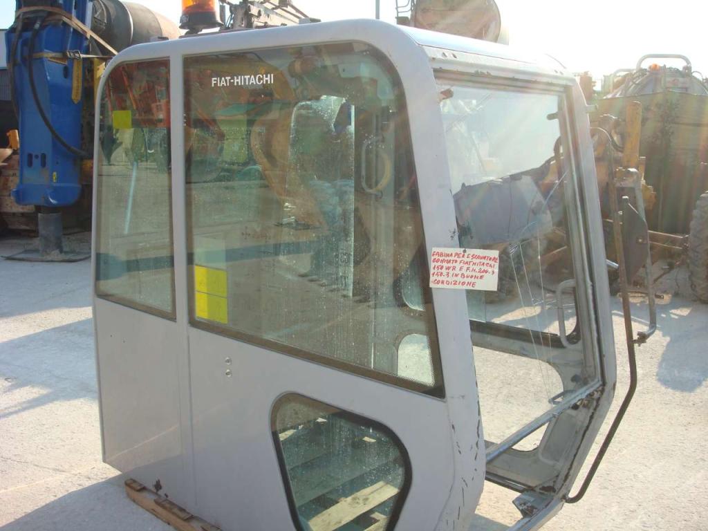 Cabina per Fiat Hitachi FH 150W3 Foto 3