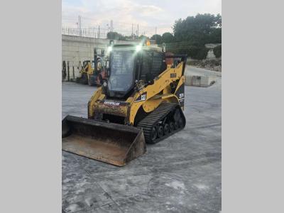 Caterpillar 257B in vendita da Marinaccio Antonio