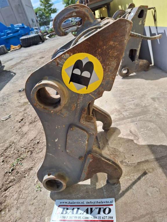 S3 for 35-40 ton excavators Attacco rapido idraulico Foto 1