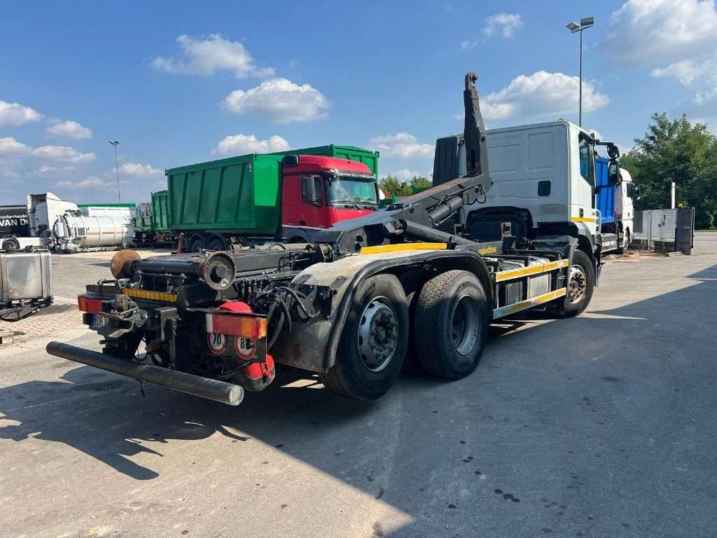 Iveco STRALIS 260S-E4 SCARRABILE Foto 4
