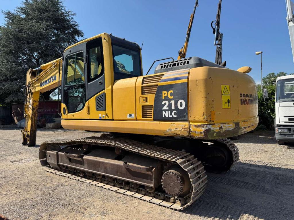 Komatsu PC210-8 Foto 6