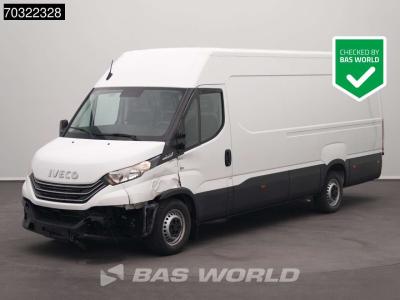 Iveco Daily 35S16 Schade/Damage! Automaat L3H2 160PK Airco Camera Parkeersensoren 3,5t Trekgewicht Euro6 in vendita da BAS World B.V.