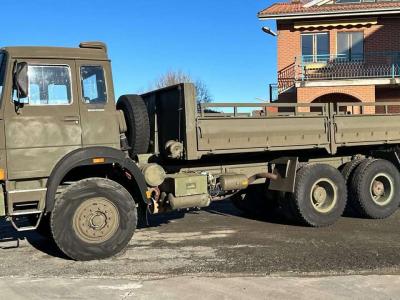 Iveco 260-35 6x4 in vendita da MASSUCCO T. Srl