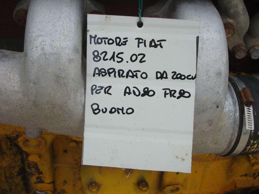 Motore a scoppio per FIAT 8215.02 ASPIRATO DA 200CV Foto 7