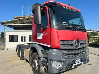 Mercedes-Benz Arocs 6x4 in vendita da Albacamion Srl