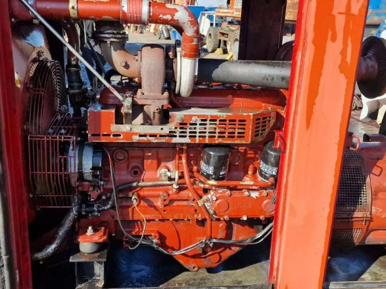 Iveco 125 KVA Foto 10