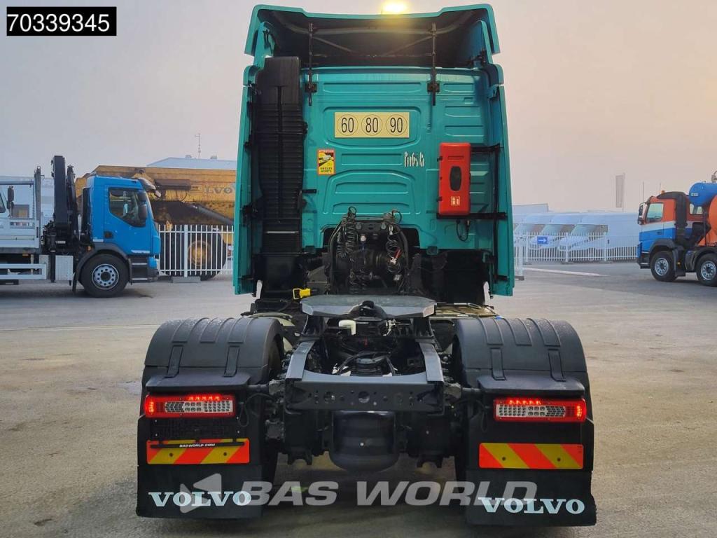 Volvo FH 460 4X2 ADR 2x Tanks Cruise Control Foto 11