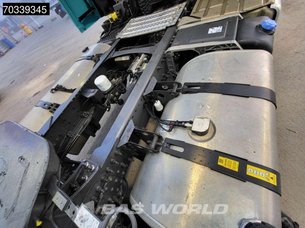 Volvo FH 460 4X2 ADR 2x Tanks Cruise Control Foto 14