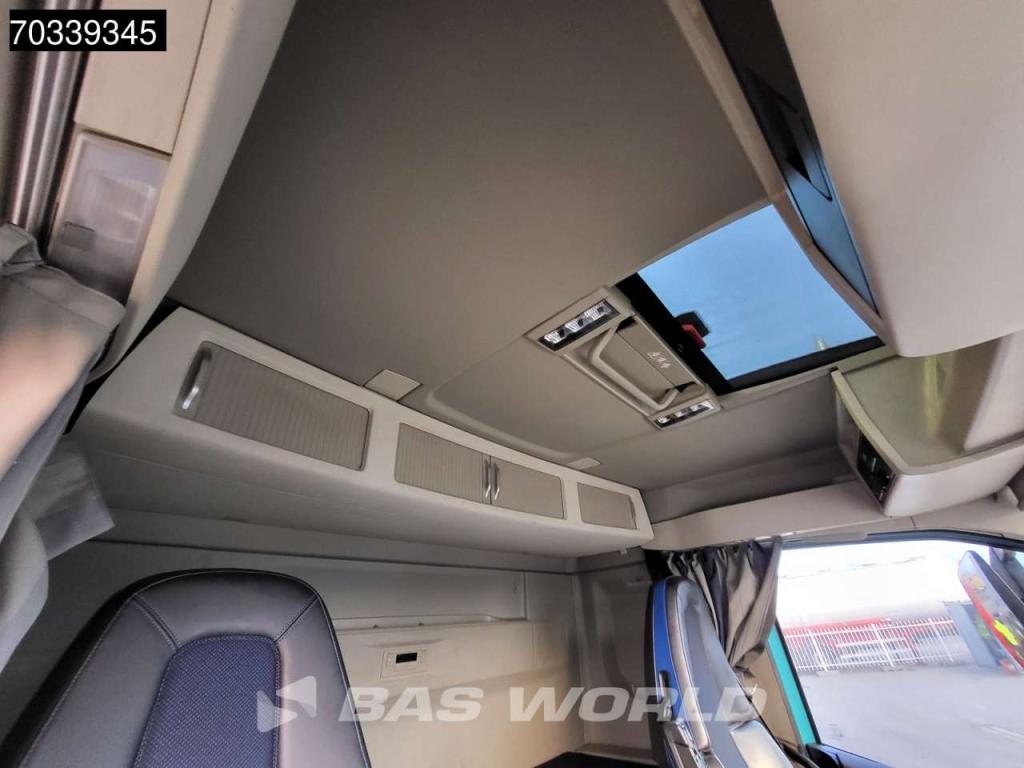 Volvo FH 460 4X2 ADR 2x Tanks Cruise Control Foto 25