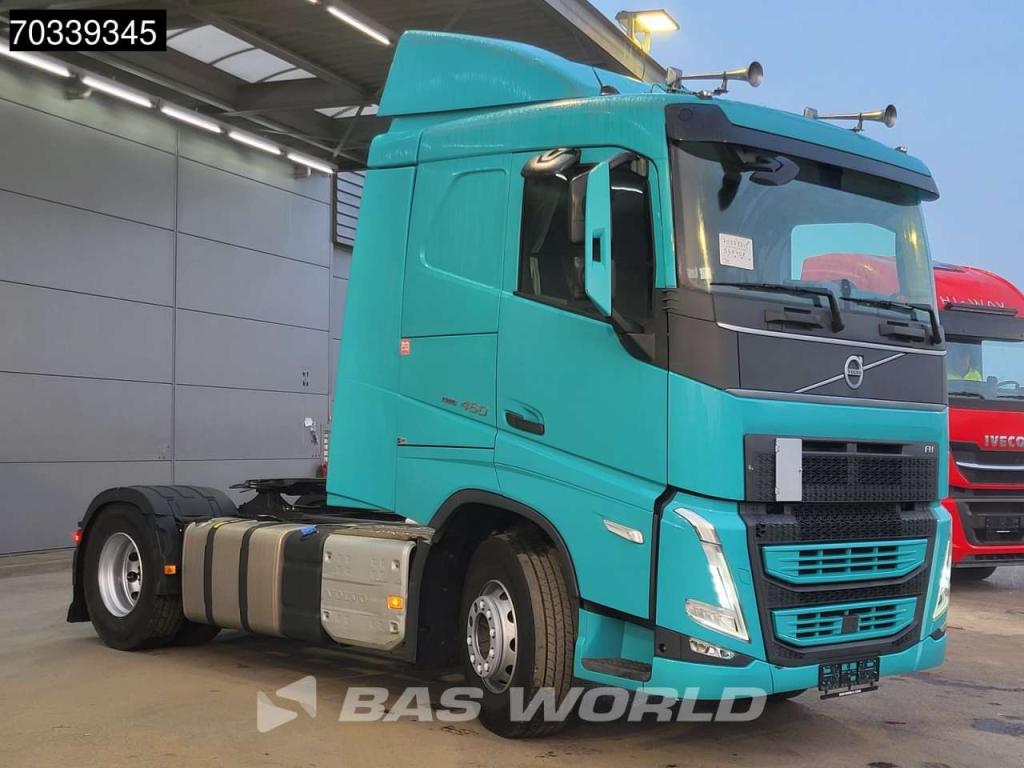 Volvo FH 460 4X2 ADR 2x Tanks Cruise Control Foto 9