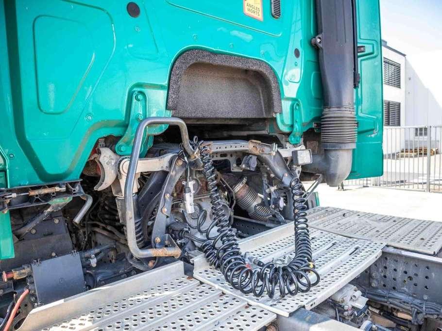 Mercedes-Benz ACTROS 1845 LS Foto 5