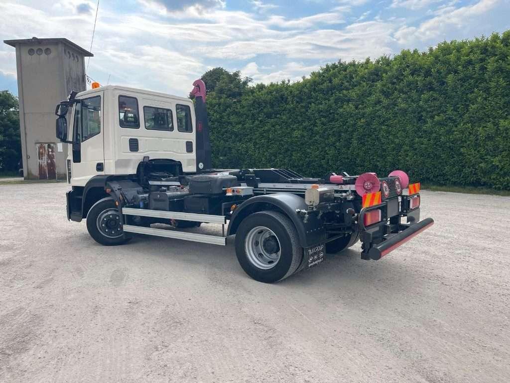 Iveco EUROCARGO 120E22 SCARRABILE Foto 3