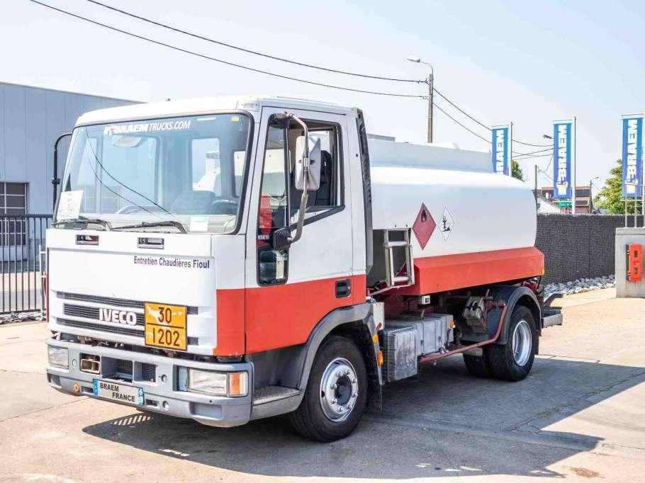 Iveco 85E15+ CITERNE 5000 L Foto 1