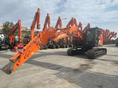 Hitachi ZX225USLC-7 in vendita da Massucco T. Srl