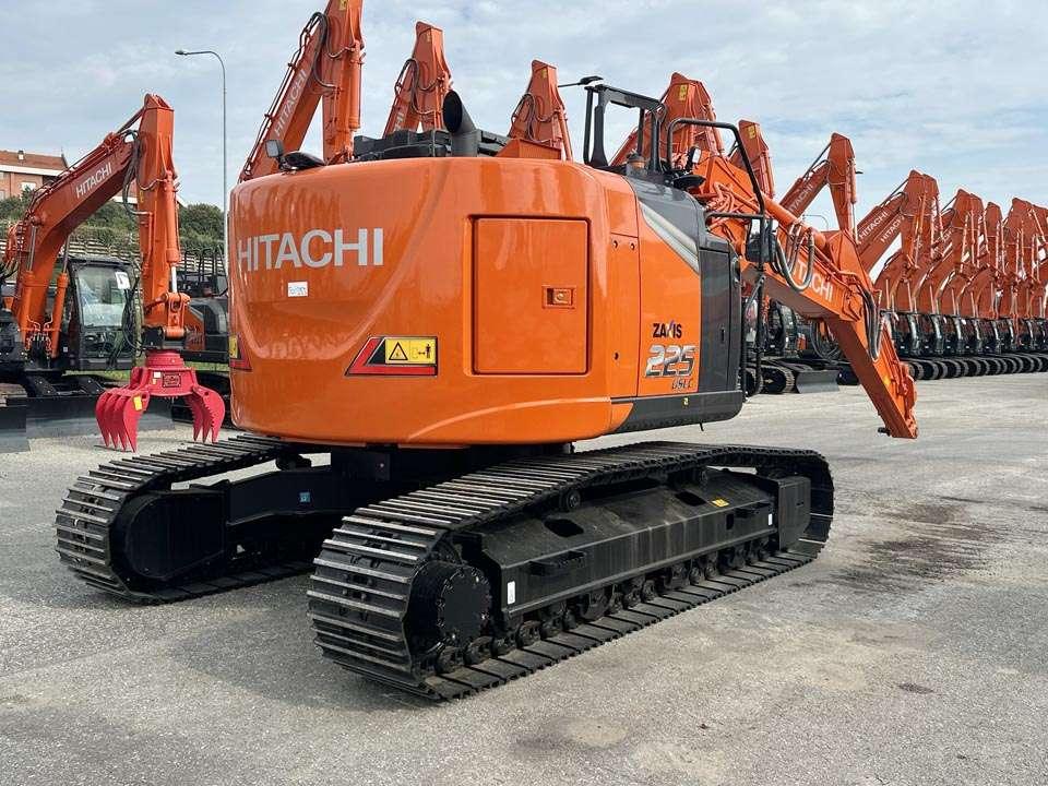 Hitachi ZX225USLC-7 Foto 24