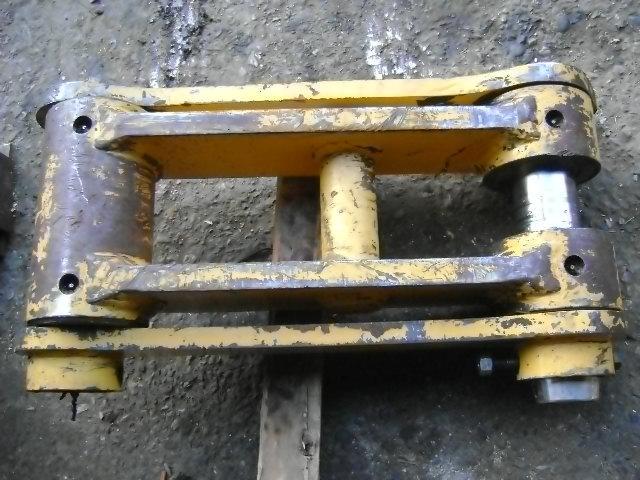 Biella richiamo benna per Caterpillar 315C Foto 1