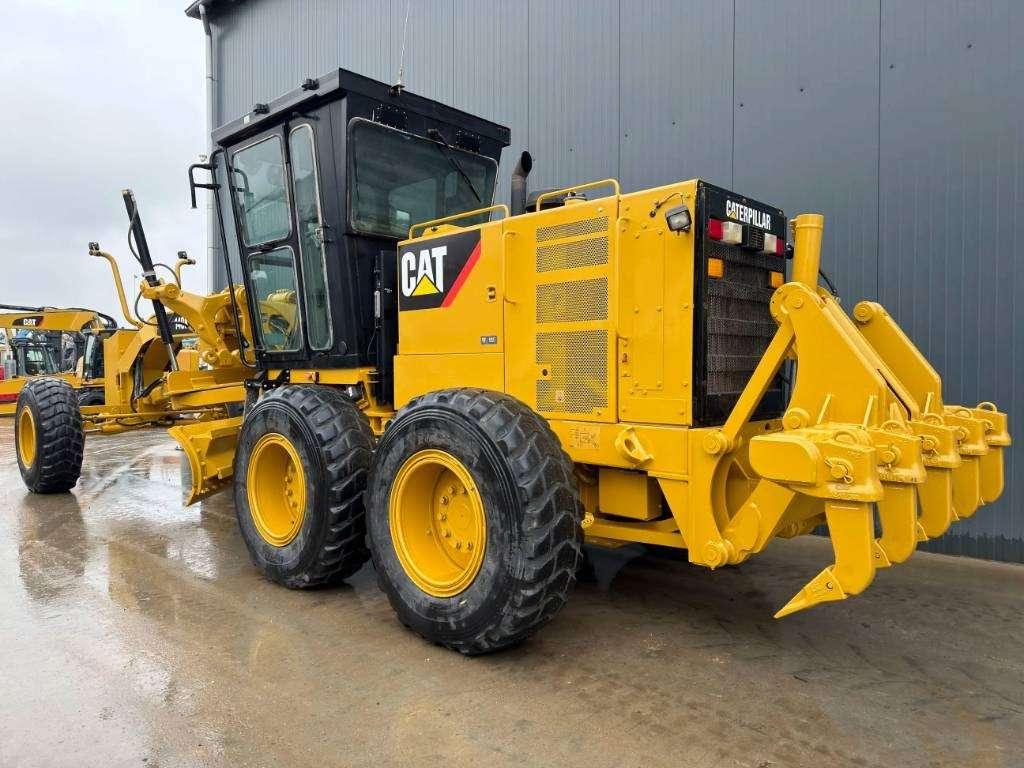 Caterpillar 140K Foto 2