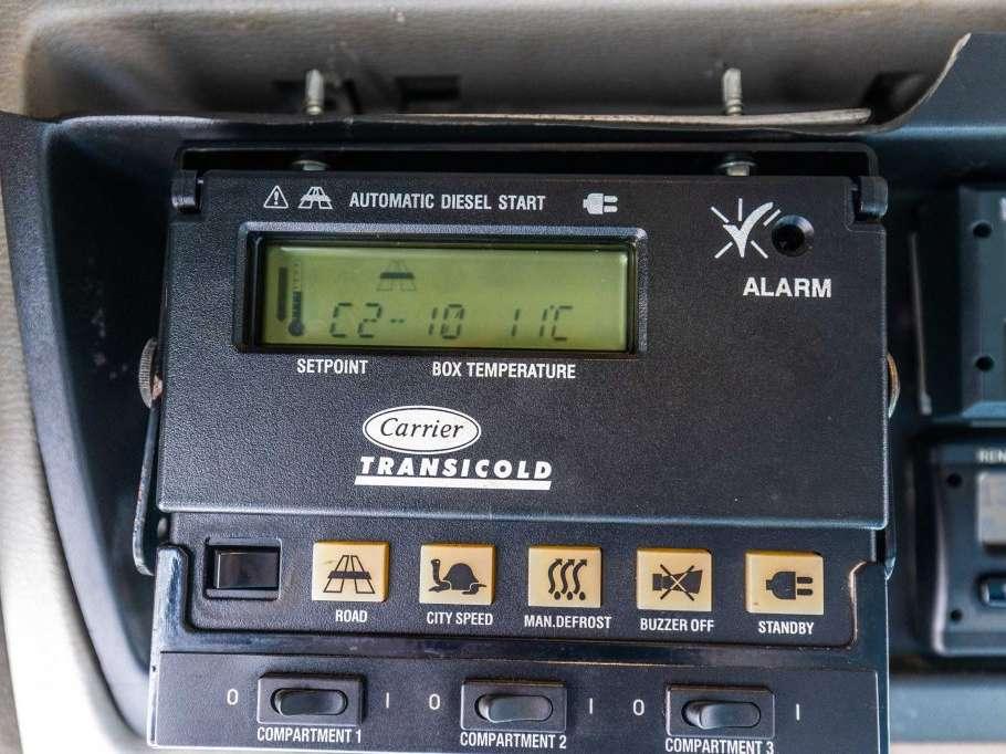 Renault MIDLUM 220.16 DXI+CARRIER MULTI TEMP+DHOLLANDIA Foto 18