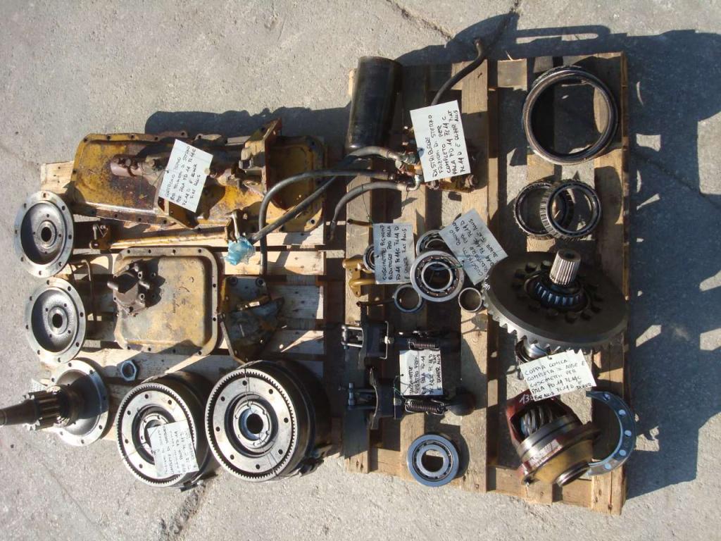 Frizione di sterzo per Fiat Allis FL14C-FL14D DOZER 14C Foto 3