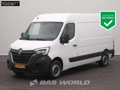 Renault Master 135PK L2H2 Airco Cruise Parkeersensoren BPM Vrij!! A/C Cruise control in vendita da BAS World B.V.
