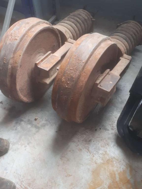 Ruota folle per Caterpillar 317B Foto 1