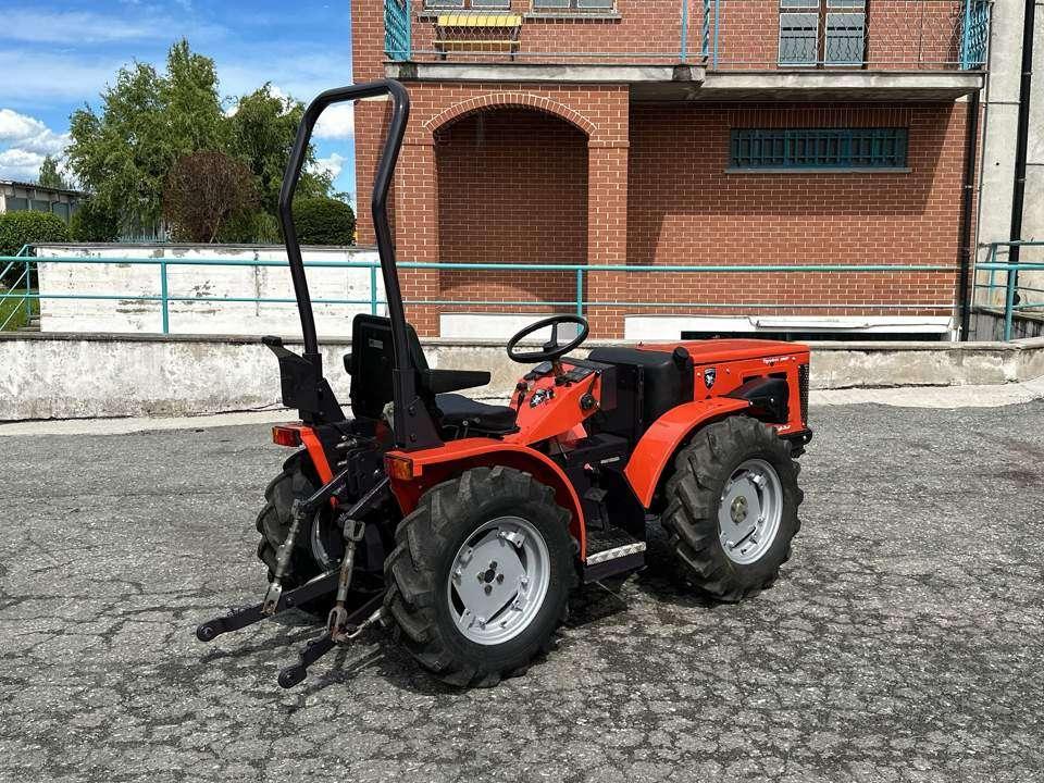Tigretrac 3800 4x4 Foto 13