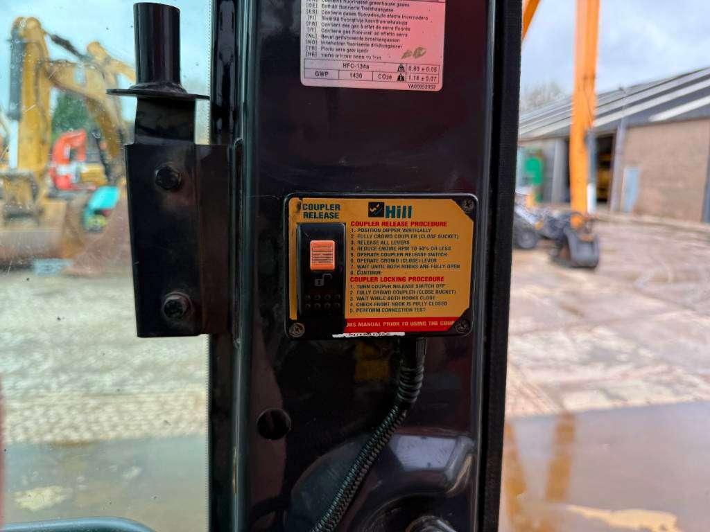 Hitachi ZX135US-6 - Quick Coupler / Hammer Lines Foto 14