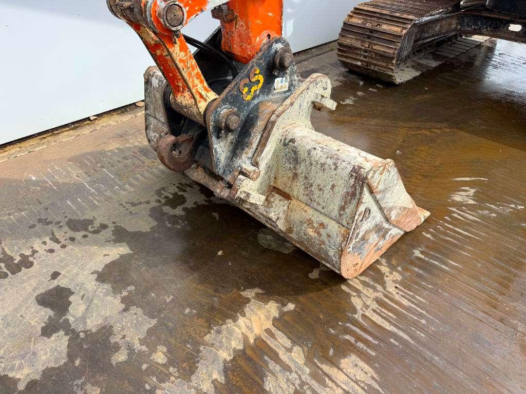 Hitachi ZX135US-6 - Quick Coupler / Hammer Lines Foto 19