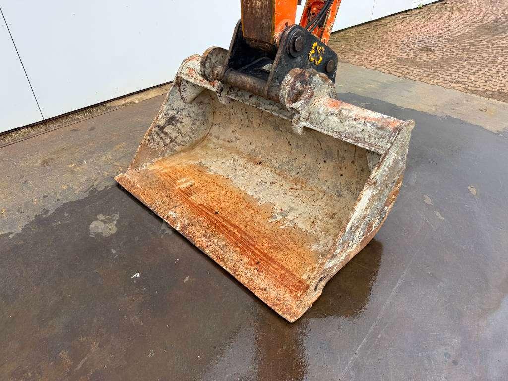 Hitachi ZX135US-6 - Quick Coupler / Hammer Lines Foto 21