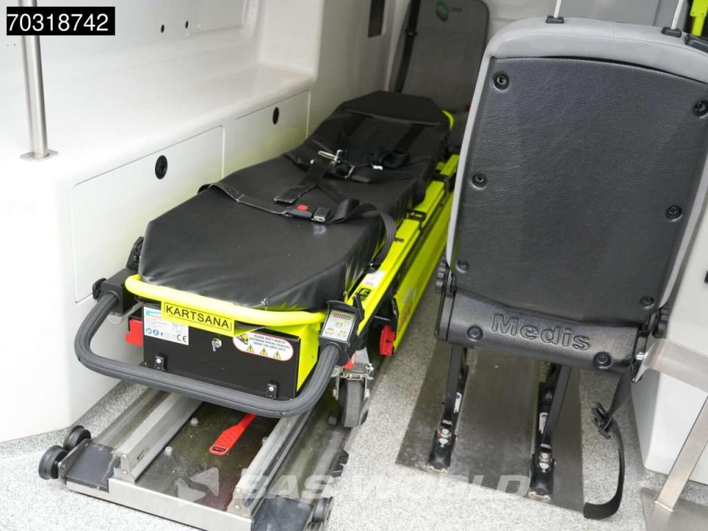 Mercedes-Benz Sprinter 316 CDI Automaat Ambulance Luchtvering L2H2 Airco Cruise Camera Krankenwagen Rettungswagen Foto 11