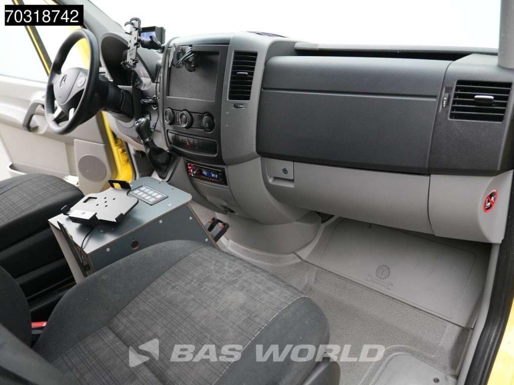 Mercedes-Benz Sprinter 316 CDI Automaat Ambulance Luchtvering L2H2 Airco Cruise Camera Krankenwagen Rettungswagen Foto 18